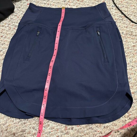 Athleta Fairway High Rise Golf 18" Skort Built in Shorts Navy Blue- Size XS - Picture 10 of 14